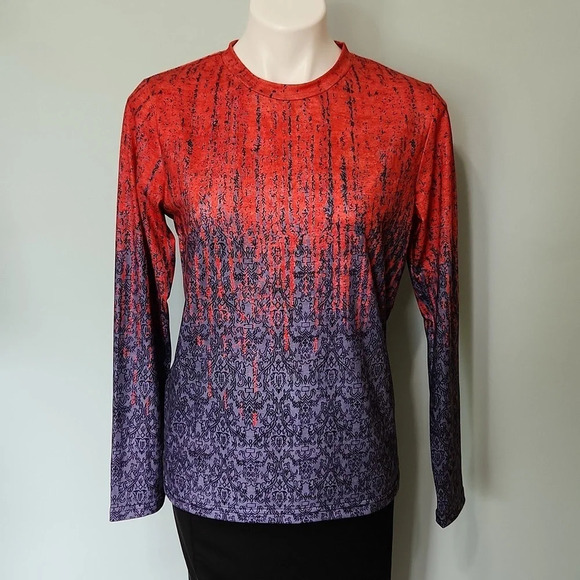 Exclusive red and purple demask pattern top - Picture 2 of 14